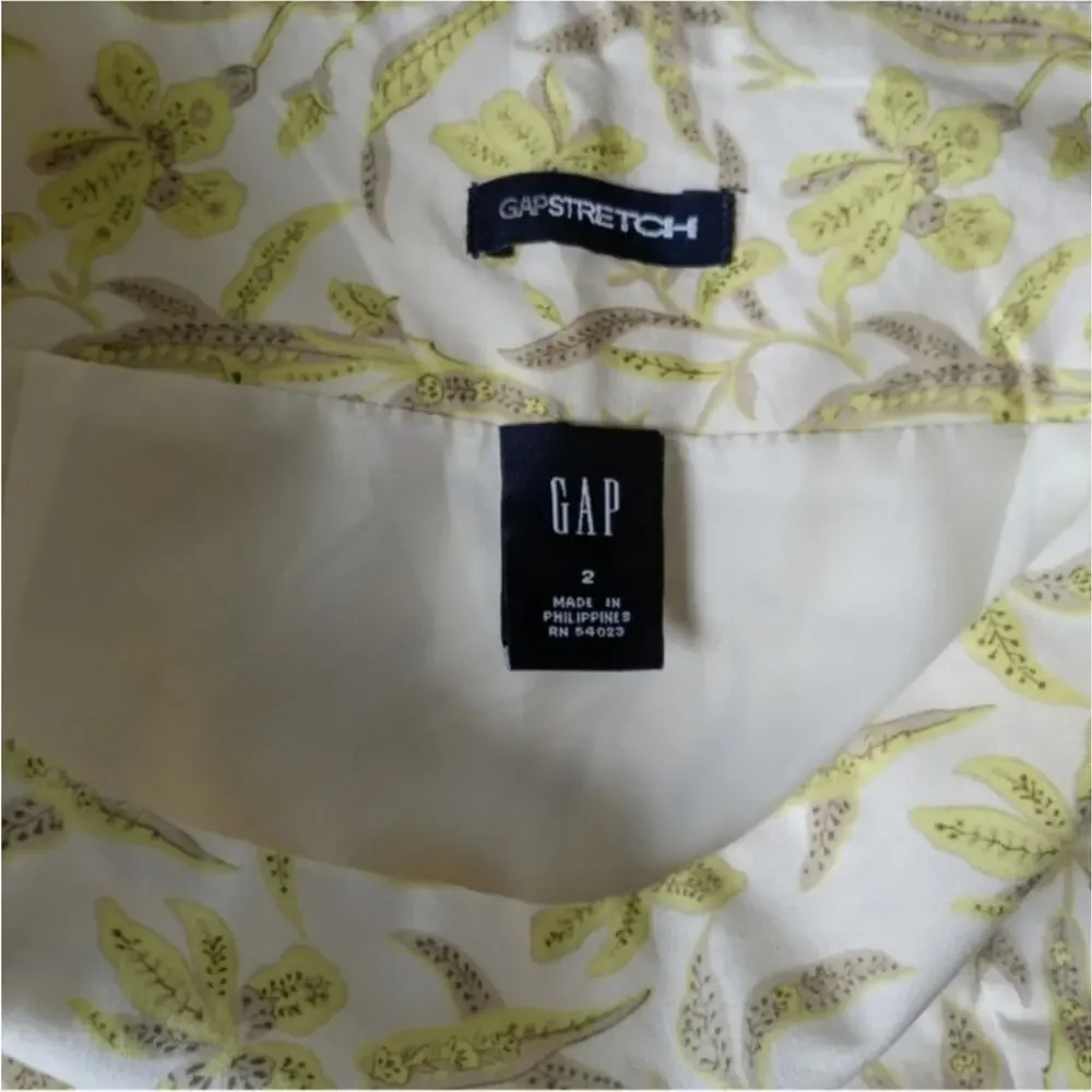 GAP Floral A-Line Skirt Size 2